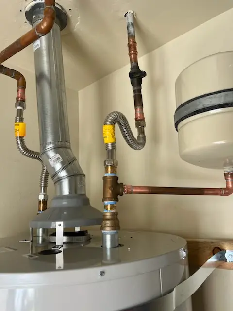 Water heater installation and plumbing repair in Lake Lanier Vista